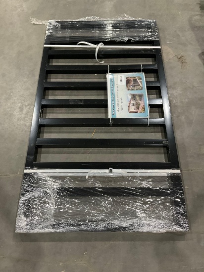 BLACK WELDED GALVANIZED STEEL FENCING; 2 PANELS; 6 FT X 3 FT PER PANEL