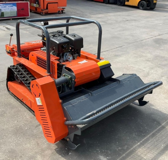 UNUSED 2026 SDLOOL REMOTE CONTROL CRAWLER LAWN MOWER MODEL LM1000Q, GAS POWERED, RUBBER TRACKS, E...