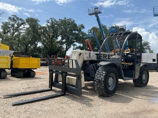 TEREXLIFT TELEHANDLER MODEL TX55-19, DEUTZ DIESEL, APPROX MAX CAPACITY 5500LBS, APPROX MAX LIFTING