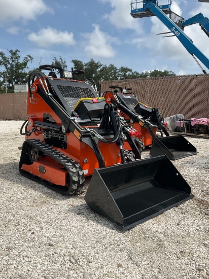UNUSED 2026 SDLOOL STAND ON SKID STEER LOADER MODEL 36C, GAS POWERED, ELECTRIC START, RUBBER TRAC...