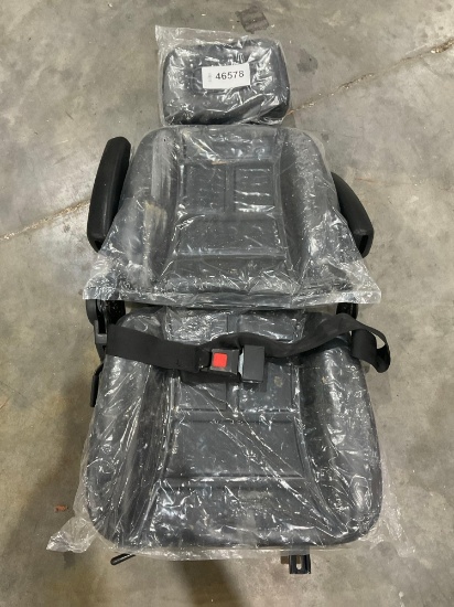 ( 1 ) UNUSED EQUIPMENT SEAT W ARM AND HEAD REST
