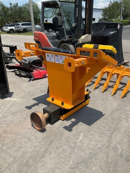 ( 1 ) UNUSED 2026 PILE HAMMER MODEL AD680, APPROX TOTAL LENGTH 47 IN; APPROX DRILL ROD DIA 3 IN