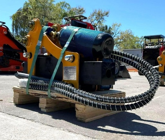 ( 1 ) UNUSED 2026 HYDRAULIC BREAKER MODEL SB05, REQUIRED PRESSURE 100-120 BAR