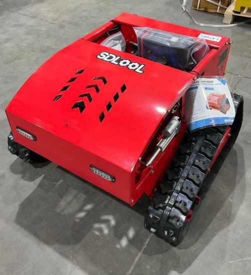 UNUSED 2026 SDLOOL REMOTE CONTROL CRAWLER LAWN MOWER MODEL 800, GAS POWERED, APPROX CUTTING WIDTH...