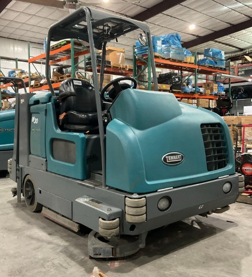 Tennant M30 Ride On Sweeper Scrubber Modelm30; Lp Powered;