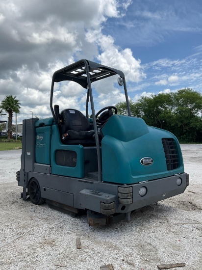 Tennant M30 Ride On Sweeper Scrubber Model M30; Lp Powered; Runs & Operates