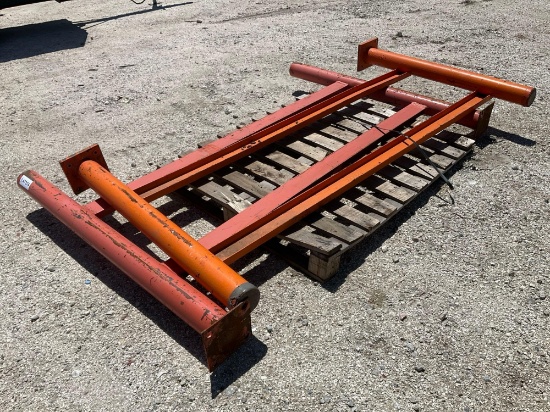 BARRICADESAFETY GUARD RAILS; HEAVY DUTY STEEL;RED APPROX 92 W x 60 T; ORANGEAPPROX 96W x 50T