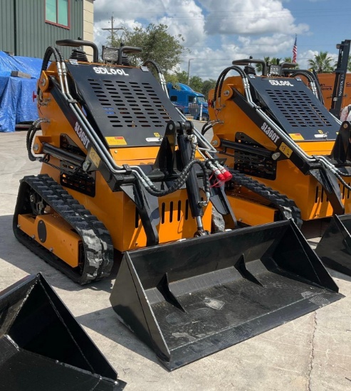 UNUSED 2026 SDLOOL STAND ON SKID STEER LOADER MODEL 360T, GAS POWERED, ELECTRIC START, RUBBER TRA...