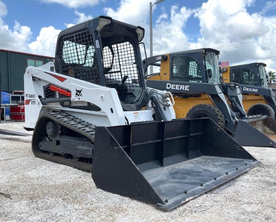 2019 BOBCAT SKID STEER MODEL T450, DIESEL, RUBBER TRACKS, BUCKET APPROX 7FT W, RUNS AND OPERATES