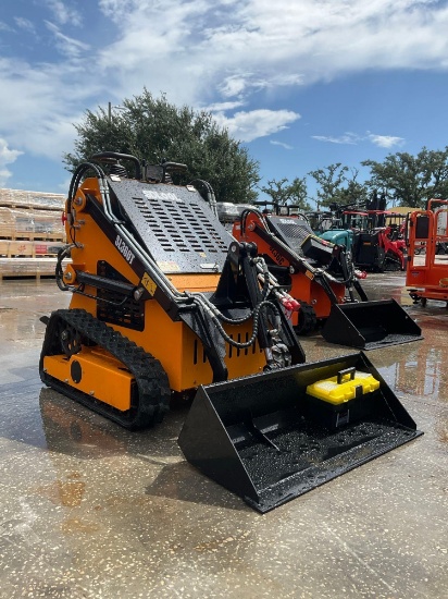 UNUSED 2026SDLOOL SKID STEER LOADER MODEL SL360T, GAS POWERED, ELECTRIC START, RUBBER TRACKS,