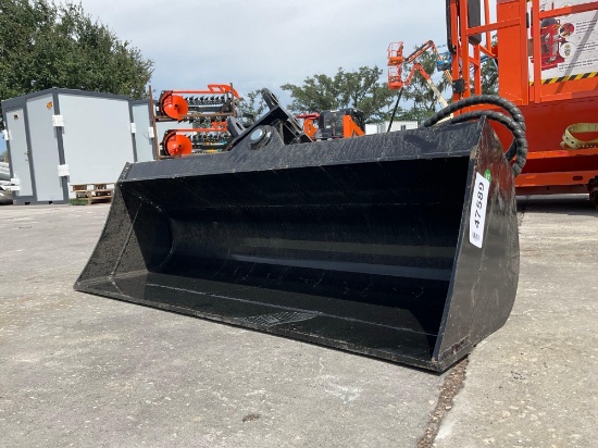 ( 1 ) UNUSED 2026 TILTING BUCKET ATTACHMENT FOR EXCAVATOR, APPROX 40in