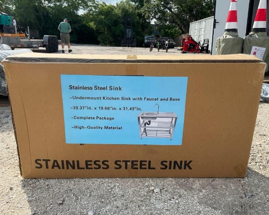 UNUSED UNDERMOUNT STAINLESS STEEL KITCHENSINK WITH FAUCET AND BASE APPROX 39in X 20in X 31in