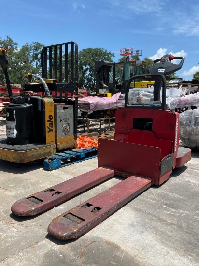 Raymond Pallet Jack Model 840-Fre60l;Electric Powered; Condition Unknown
