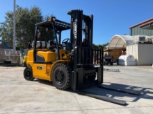 2010 HYUNDAI FORKLIFT MODEL 35L-7, LP POWERED, APPROX MAX CAPACITY 7,000LBS