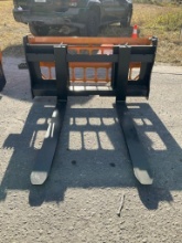 UNUSED 2026 LANDHONOR PALLET FORK ATTACHMENT MODEL PF-11-3500G FOR UNIVERSAL SKID STEER