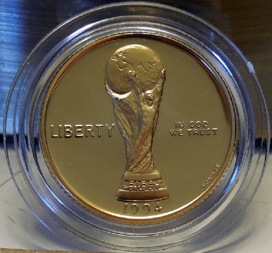 1994 $5 Gold World Cup ¼ oz of gold.