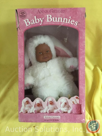 ANNE GEDDES BABY BUNNIES, 13" bunny, brown face, white fur, in Original Box, 1997