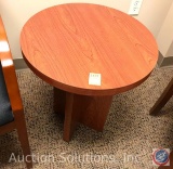 18'' Round Cherry Finish Table