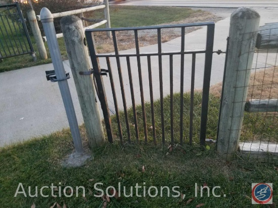 Power Master Automatic Gate w/ Remote Opener