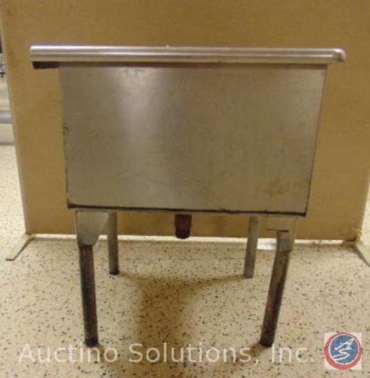 Stainless Steel Sink, Model: Unknown, 28" x 24" x 34"
