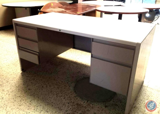 Steelcase Metal desk w/ [5] drawers measuring 5ftx2.5ftx2.5ft