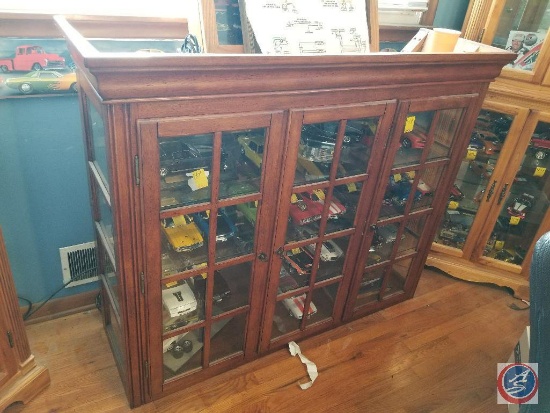 (3) door display buffet hutch with glass shelves