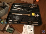 JLR Gear grilling set