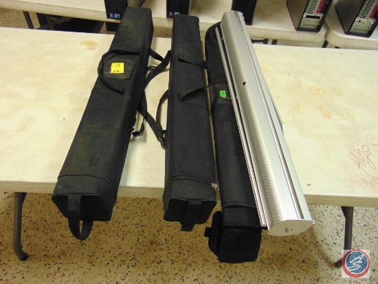 (3) retractable vinal floor banners with cases