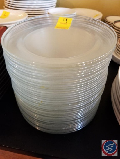 (15) plus clear glass dinner plates