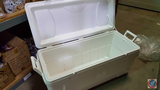 {NEW} Igloo MaxCold3 3' Chest Cooler [CHOICE of 3]