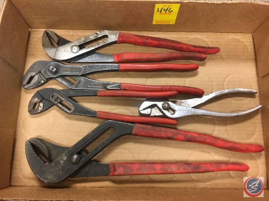(5) sets of pliers