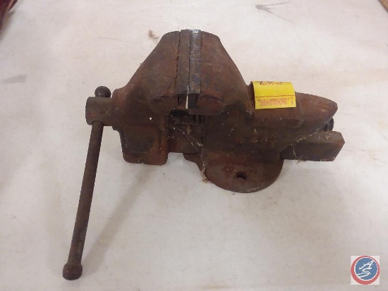 Columbian Vise Co. bench vise #43 1/2