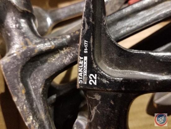 Stanley AntiVibe Hammer #51-177, Power Stapler, Hammers, Wire Cutters, and More