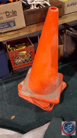 [4] Orange Safety Cones, Roadside Emergency Warning Triangles, and [2] Flares