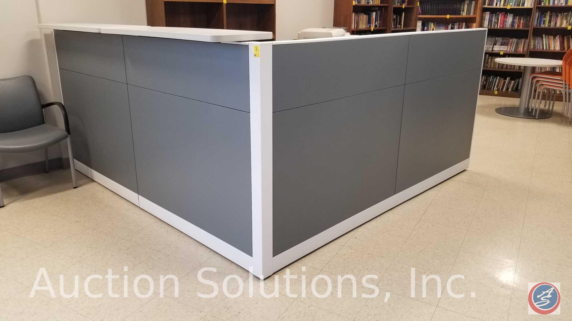 Steelcase Left Corner 3 Piece Reception Desk W 4 Cubicle