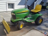 John Deere riding lawn mower LT160 automatic with 44