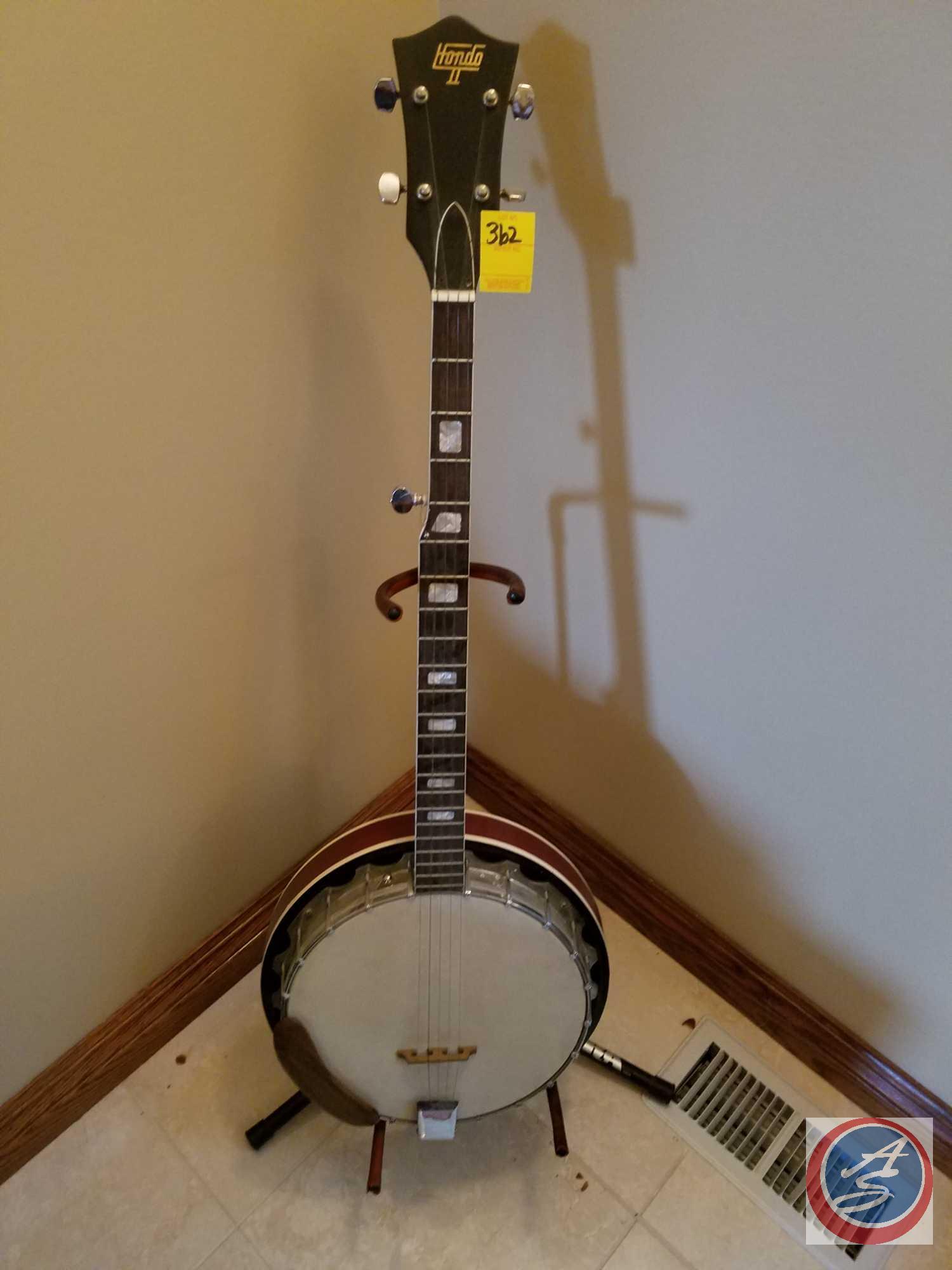Hondo II HB65 5 string banjo with stand Proxibid