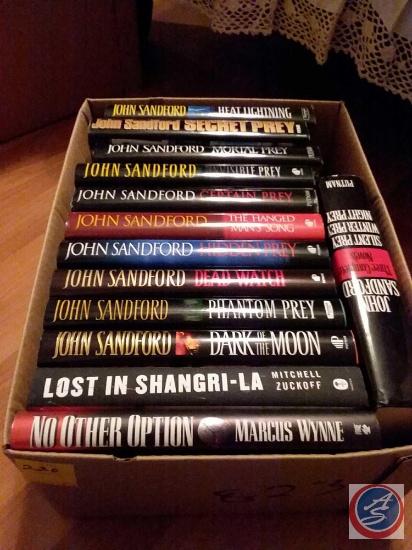 (13) hardback books including authors; John Sandford and more