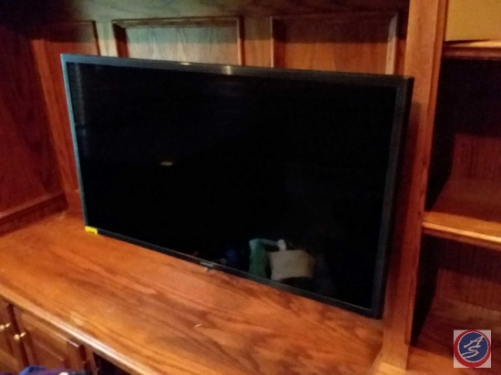 Samsung 32" flat screen TV and remote with swing arm (model #UN32J5205AF){{BUYER MUST REMOVE}}