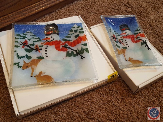 Peggy Karr Glass 10" tray and 10" square decorative fused glass plates- Snowman
