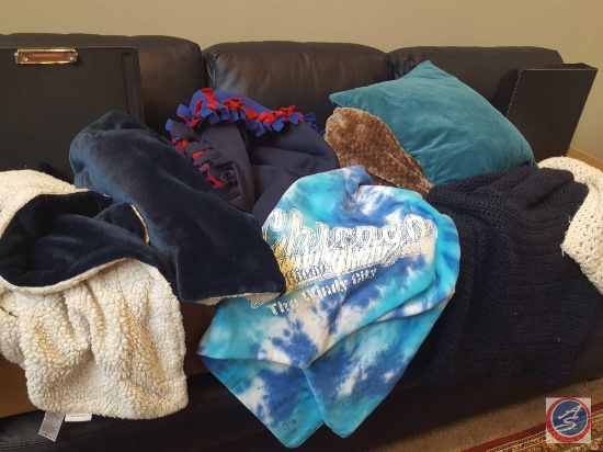 (4) boxes containing assorted blankets, pillows and (2) lap trays