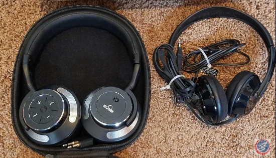 Atomick wireless headphones in case, Skull Candy corded headphones
