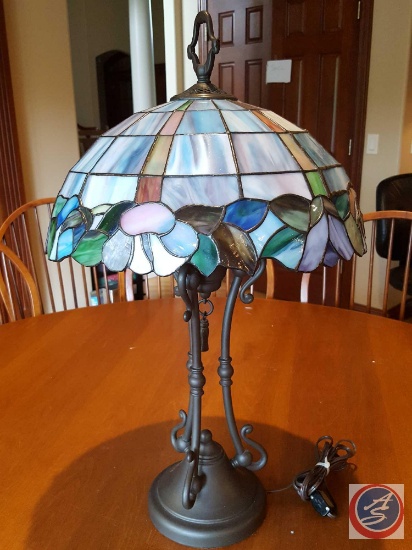 Metal based table lamp with resin mosaic shade