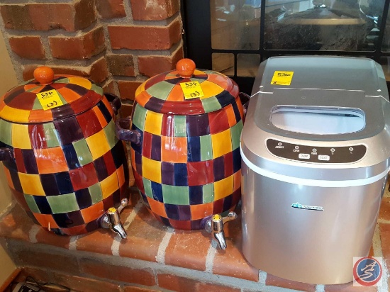 Avalon Bay portable ice maker (model #AB-ICE26S), (2) Table Tops Gallery Caracas ceramic beverage