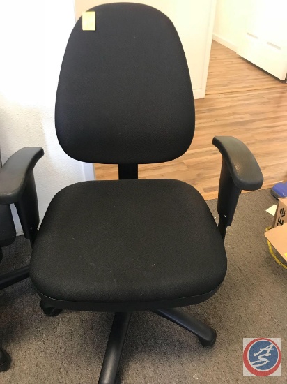 rolling desk chairs