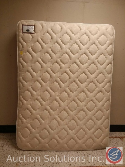 Warren Berkshire Collection (WT53583) queen mattress (80x60)