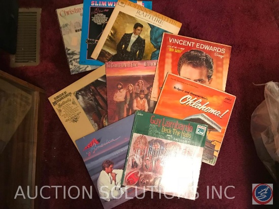 Box full of Records, including a never opened "The Golden Treasury of 500 Melodies" {{BOX HAS