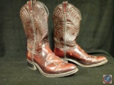 Mens size 9 1/2 Cowboy Boots