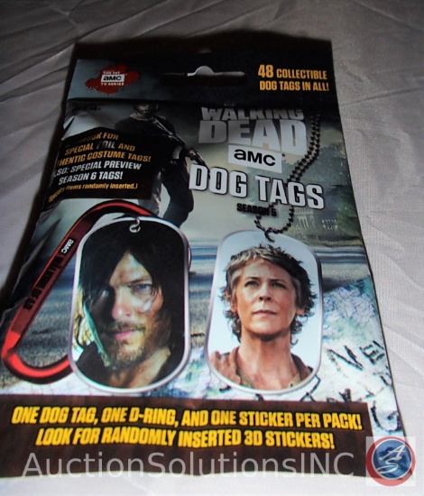 BRAND NEW*"The Walking Dead" Foil Dog Tag Pack