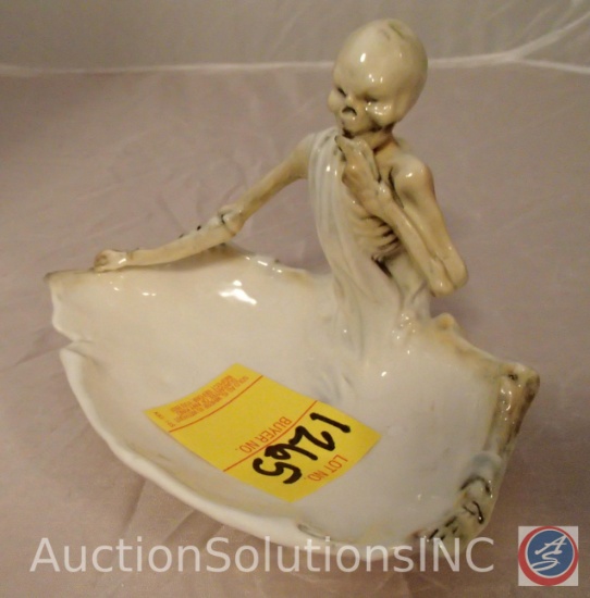 Porcelain Glazed Ashtray/Coin dish/Soap Dish W/Skeleton